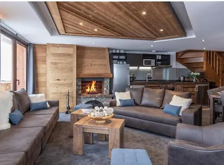Hotel Altitude 4*