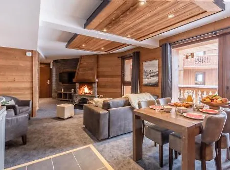 Hotel Altitude 4*